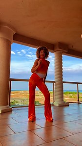 433K views · 21K reactions | Catching that “Night Fever” glow one step at a time! Bee Gees 1977- Requested by @russell.kanner HAPPY BIRTHDAY! dc/inspiration: Miranda Derrick #nightfever #over50andfabulous #discodance #discodancer #saltydancer | Salty Dancer | Facebook