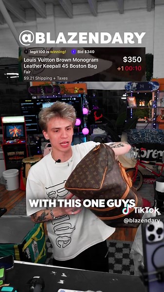 $1 AUCTION on VINTAGE LOUIS VUITTON BAG🤯 #Iv #Ivbag #Ivduffle #lousivuitton #louisvuittonbag #liveauctions #liveselling