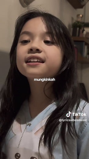 Gala Bunga Matahari: Lirik dan Makna Lagu