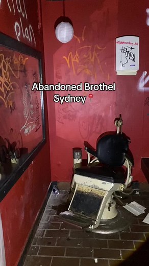 Exploring an Abandoned Brothel in Sydney