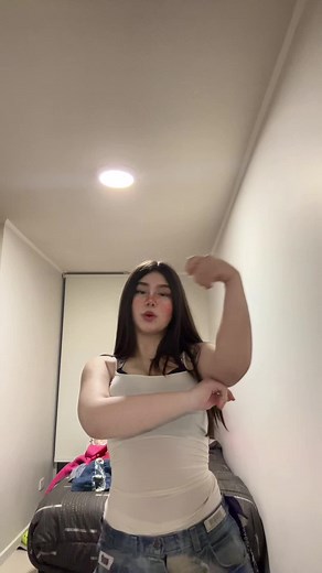 Dimecuandoydonde: La Conexión de Maxcata y Erome