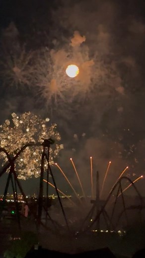 Canada's Wonderland on Instagram: "Fireworks are lighting up the sky next Sunday, May 18!  Spend the day riding your favourite rides  and soaking up the sun  AND then end your night with a spectacular firework show at 10 p.m.!  Get your tickets* by clicking the link in our bio and make the most of your long weekend! *Fireworks included in admission"