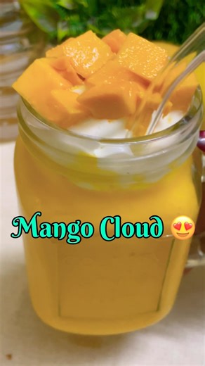 “This mango shake is dangerously addictive 😍”#trending #viral #mango