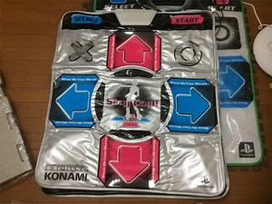 DDR専用コントローラーの種類