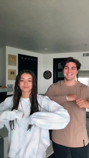 Mia's Hype House Antics: Staring Into Your Souls 😂