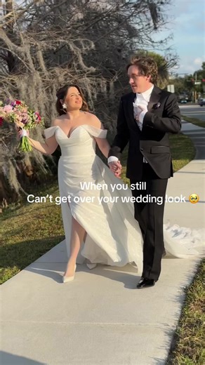 Cherishing Wedding Memories: A Month Later