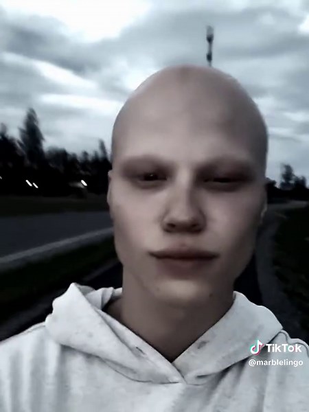 Mastering the Silver Surfer Look: Noho Marlon Style