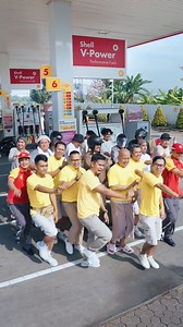 493K views · 14K reactions | Sekarang di pom bensin, next Bachyper di mana lagi ya 樂 | Fitrop | Facebook