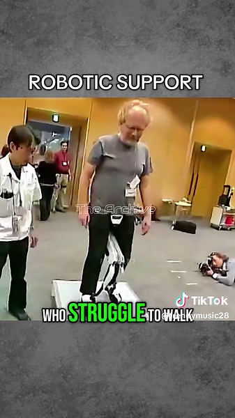 Robotic Legs That Helps With Walking #invention #roboticleg #moderntechnology