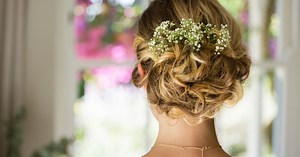 Un chignon de mariée : le tuto vidéo
