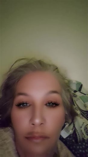 Vidéos de Isabelle Lepers (@isabelle.lepers) avec original sound - Paroles 360