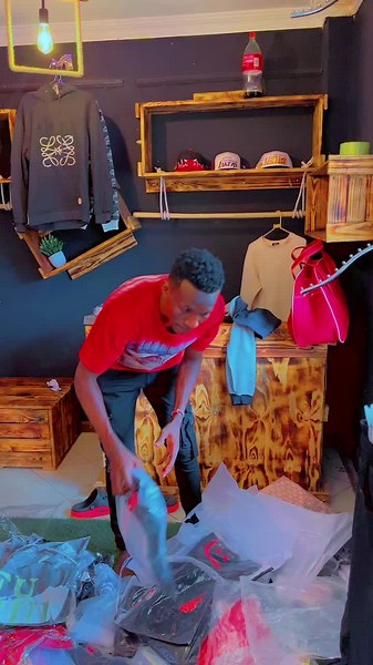 Lee drip hub🕶 (@lee.drip.hub)’s videos with Hit and run - Lilgeneraleditsz