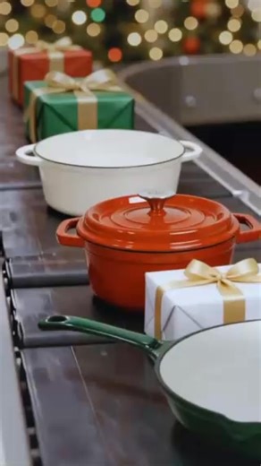 Направи паметен избор за новогодишен подарок. Искористи ги попустите од Tava и подари нешто што ќе остане со години. | Tava | Facebook