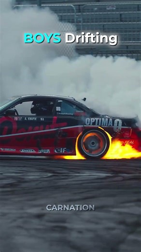 Girls Drifting Be Like… 🫣 vs Boys FULL SEND 😈🔥