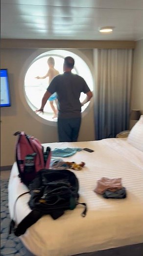 Wonder of the Seas Family Oceanview 11524