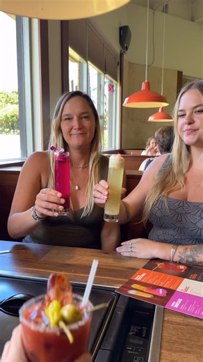 Girls brunch rules: order one of everything, obviously. 🥞🍹🍳💕 #slappycakes #mauieats #playwithyourfood #breakfastgoals #pancakeparty #brunchvibes | Slappy Cakes