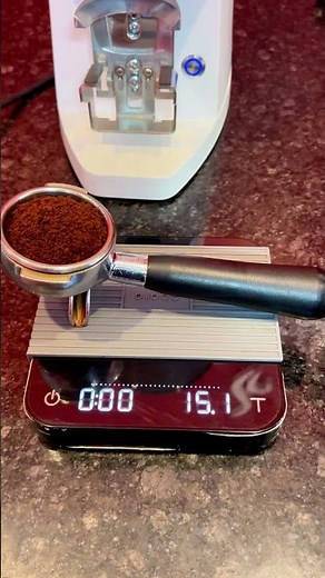 Found the Best Grinder for Your Best Espresso Machine.Reviewing Atom W65 Grind By Weight Grinder 😍