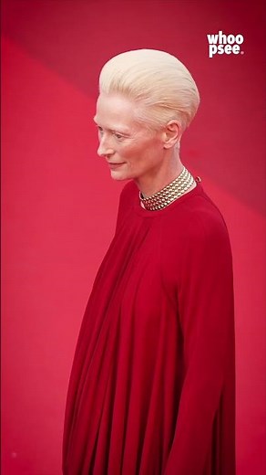 L'eleganza di #TildaSwinton inebria l'ultimo red carpet di #Cannes2026