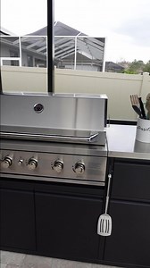 The ultimate grilling and entertaining outdoor kitchen. Fully loaded with all the toys.👨‍🍳 | Backyard Discovery