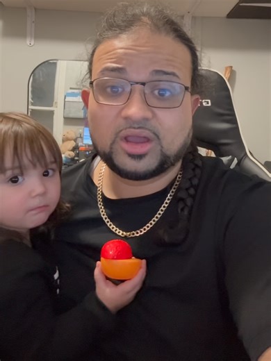 Thank you all yall for your strong support, Show your support by following, sharing and smashing thast like on this video. thank you all. #update #listen #Support #thankyou #loveyou