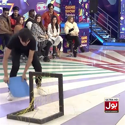 4K views · 28 reactions | Blow The Ball Challenge #SahirLodhi #GameShowPakistani #BOLEntertainment | BOL Entertainment | Facebook