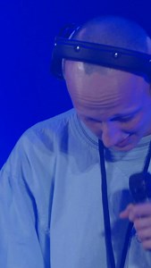 Is he the grooviest looper at GBB? 🇫🇷🕺 ➡️ Category: BOSS Loopstation 👤🔘🔂 ➡️ 🌍🎤 Martin Benati 🇫🇷 🆚 🇪🇸 Nils 🎥🎬 Knockout Stage: Quarter Final 🥊 ⚔️ 📍📌 Location: Tokyo - Ex Theatre Roppongi 🇯🇵 📅🗓️ Event: Grand Beatbox Battle 2025 (#morethanmusic) 🧑‍⚖️👩‍⚖️: Beardyman 🇬🇧 · Saro 🇫🇷 · KBA 🇩🇰 · SO-SO 🇯🇵 · Inkie 🇷🇺 👉✅ Follow for more: @grand.beatbox.battle 🟠 🙏 Thank you to our GBB25 partners from TV Asahi Music with @beatcityjapan_official 🔒 Thank you to the judges for