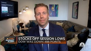 'Investors should continue to own large-cap secular growth tech,' says Albion's Jason Ware