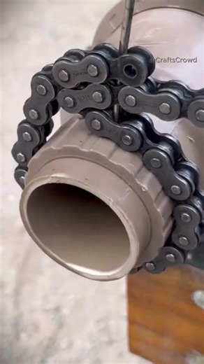 DIY Chain Pipe Wrench! Clever Tool Hack #ToolHack #diytools #mechanic #plumbing