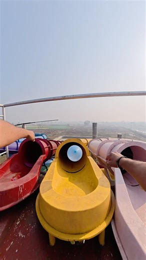 Bella Ciao playground parkour Balloon Watersilding Pov