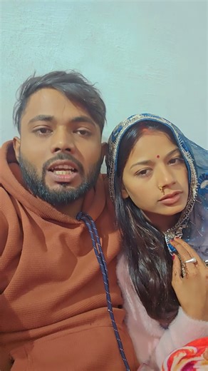 भैया भाभी क्या बोलें