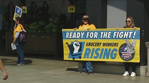 Southern California grocery workers celebrate major contract victory