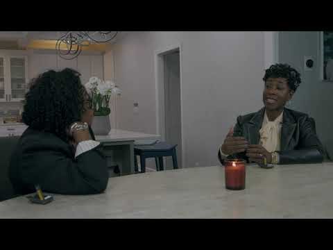 Doo-Doo'ing in Dubai. "Human Porta-Potty" Life