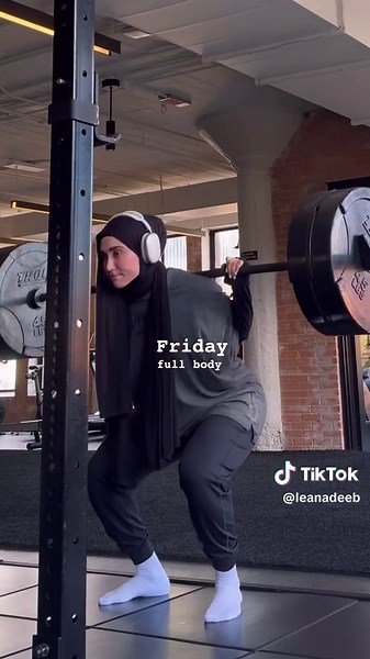 my hybrid training split 🖤