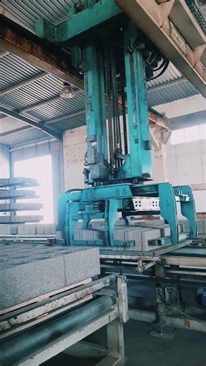 Smart Stacking blocks cubing machine #smartblockline #concreteblocks #blockproduction