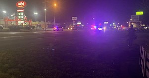 1 person killed, several injured in 2-car crash in Madison, Indiana