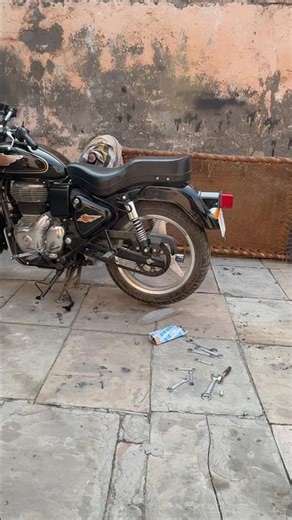 Remove saree guard in new bullet battalion black,saree guard remove in bullet..#bullet #battalion