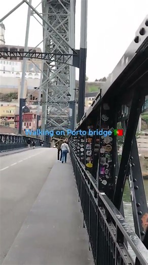 Walking on Porto bridge! #shorts #portugal #bridge