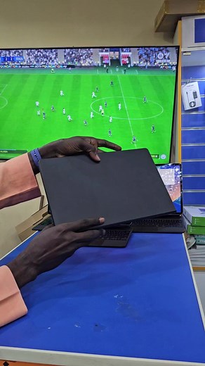 Samsung Galaxy Tab S8 Ultra 14.6 Pouces avec Snapdragon 8 Gen1 - Caractéristiques, Prix et Disponibilité