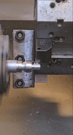 Threading on the CNC Lathe Machine with G92 code, Touch of Precision, Automatic Production, Training