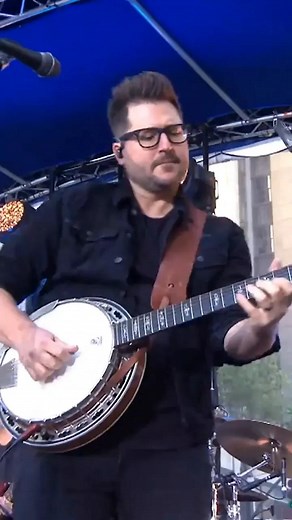 Full Show: https://viralmusic.fm/carrie-underwoods-church-bells-live/ | American Country Spirit