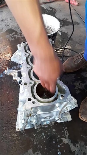 DIY Engine Rebuild: Overhauling Rusty Parts at Mokgoro Auto Repairs