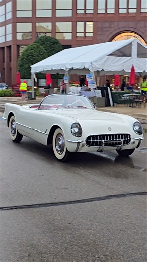 Chevrolet Corvette C1 Classic Car Drive By Engine Sound Troy Traffic Jam Car Show 2026