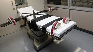 Inmate convulses and vomits during Oklahoma's first execution in 6 years