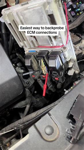 Easiest way to backprobe ecm on an Acadia, Enclave, Traverse, etc. #automotive #automotivetechnician #mechanic #mechanicsoftiktok #chevrolet #gmc #gm #ecm #diagnostic
