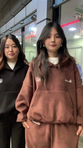 Indoor Hoodie Fashion Show: Style & Movement