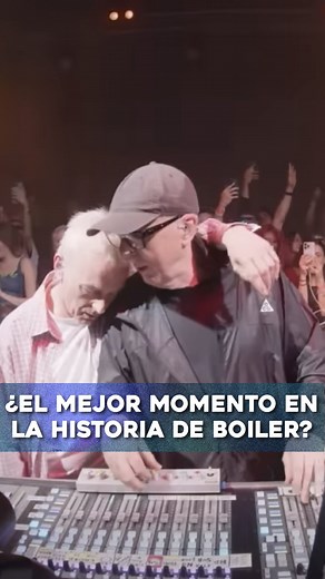 608K views · 48K reactions | Es el mejor momento en la historia de Boiler Room? . . #Underworld #BornSlippy #BoilerRoomLive #ElectronicMusic #TechnoHouse #90sClassic #RaveAnthem | Stevie Paladini | Facebook
