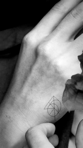 Unique Fallout 76 Tattoo Ideas for Your Client