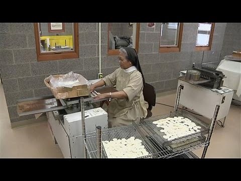 Nuns Bake Thousands of Communion Hosts for Pope Francis