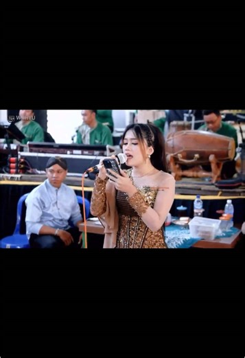 Levy Berlia: Campursari Music and Dangdut Hits
