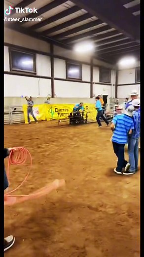 @jake8randall heeling down for me #goatroping #ZDcattle